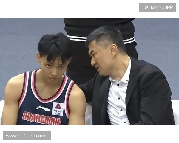 杜锋谈徐杰受伤：年轻球员缺乏场上经验亟需提升心理素质